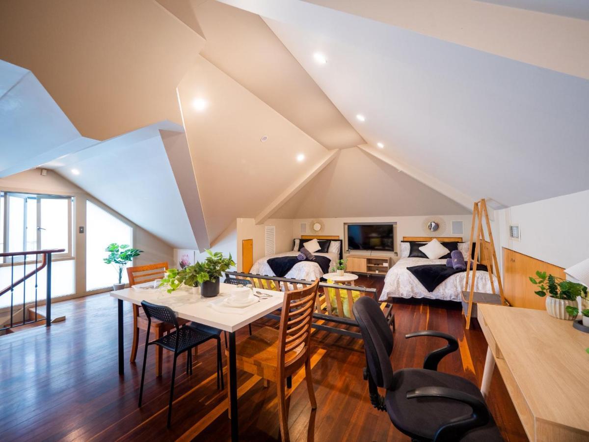 Quiet Private Studio In Strathfield With Kitchenette And Private Bathroom 3Min To Station Sleeps 6 Sydney Zewnętrze zdjęcie