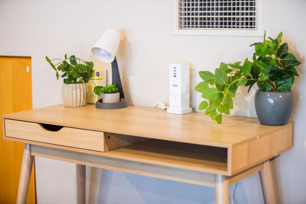 Quiet Private Studio In Strathfield With Kitchenette And Private Bathroom 3Min To Station Sleeps 6 Sydney Zewnętrze zdjęcie